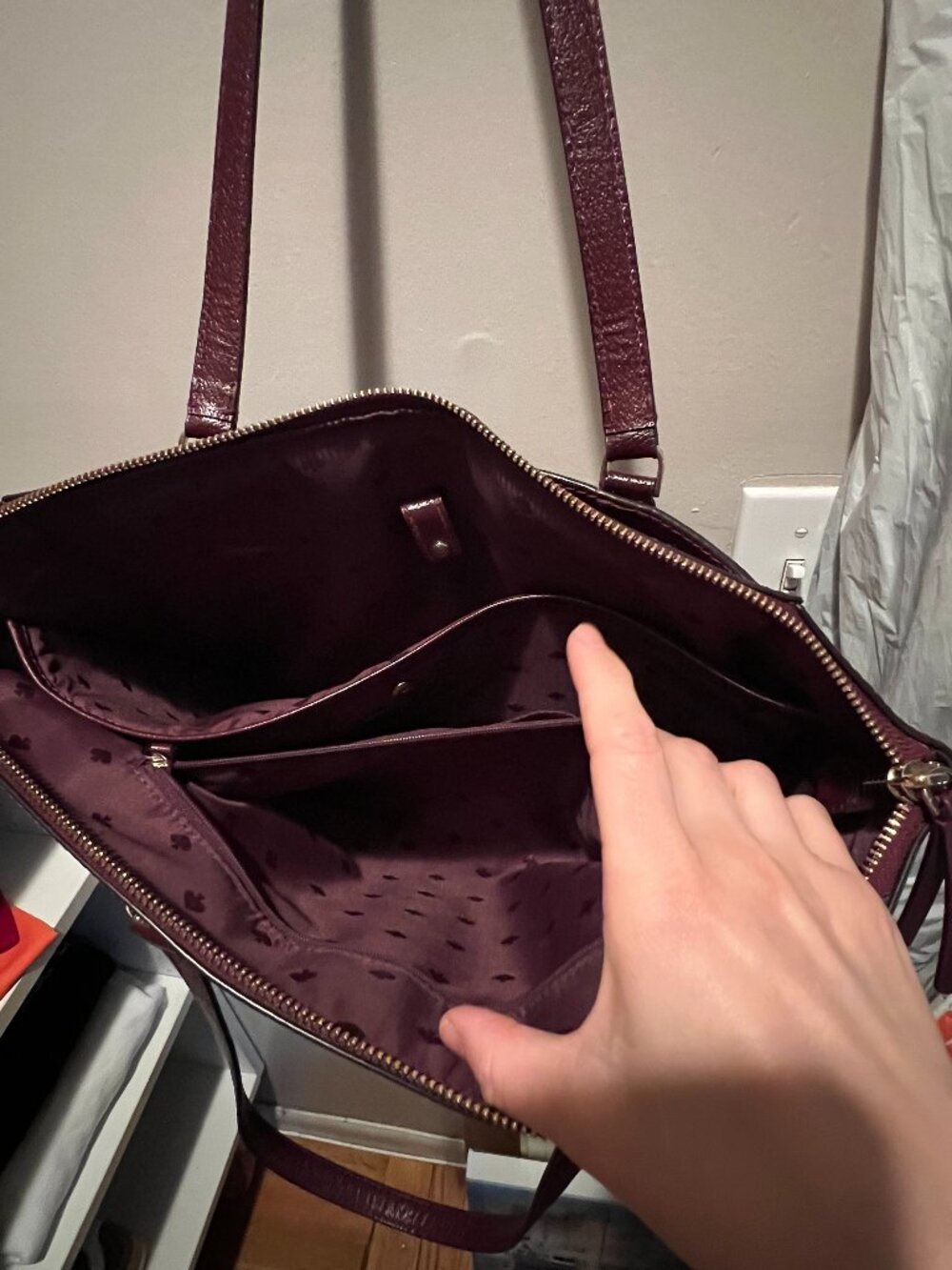 Kate Spade Red Wine / Maroon Leather Laptop Bag in Great Condition - Picture 3 of 5